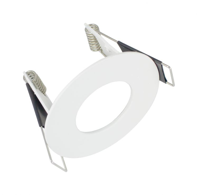 MR11 - Fitting (Matt White)